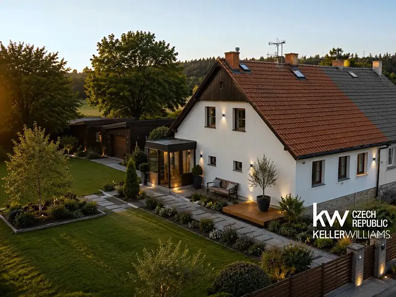 Prodej rodinného domu 120 m², pozemek 1198 m², Kozmice – náhled fotky 2