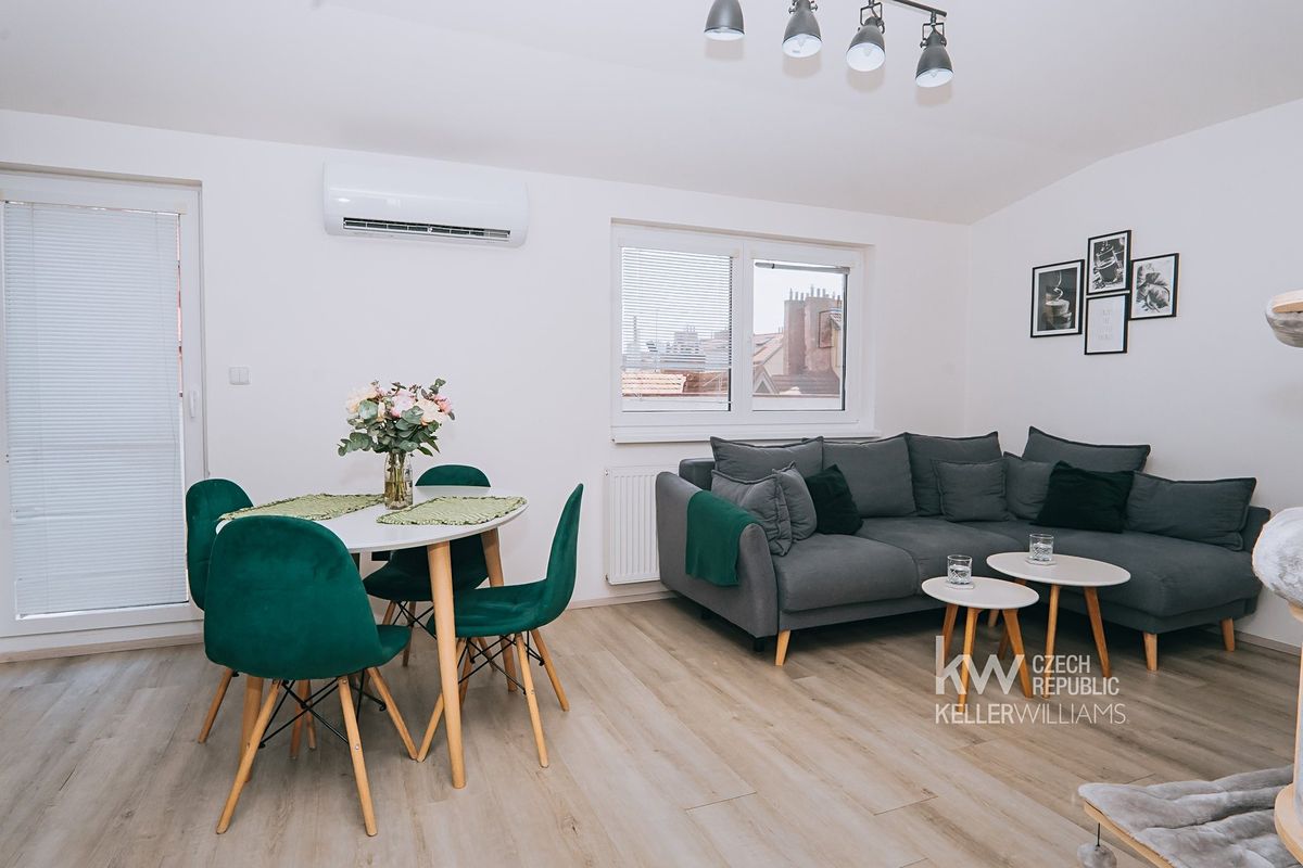 Prodej bytu 4+kk 87 m²