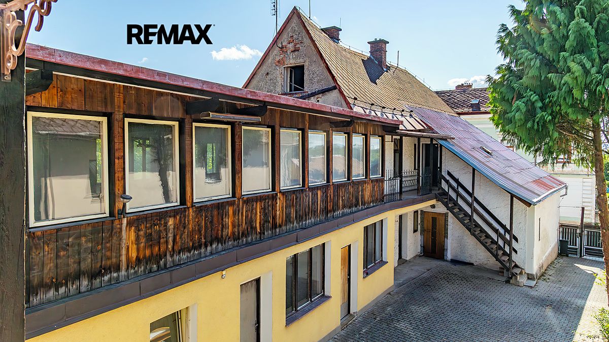 Prodej rodinného domu 500 m², pozemek 487 m² – fotografie 5