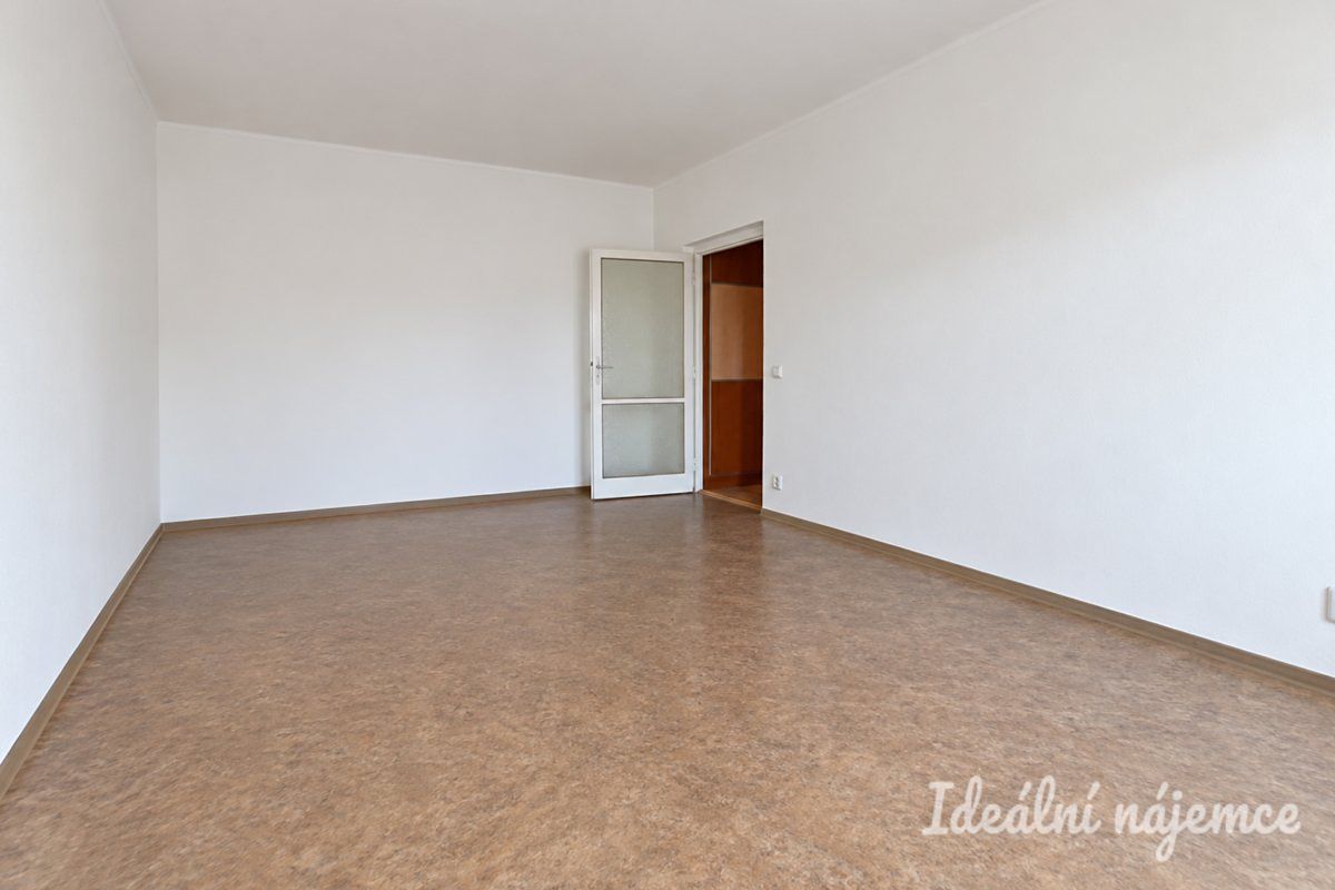 Pronájem bytu 2+1 54 m² – fotografie 3