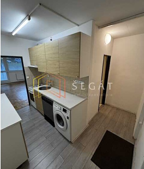 Prodej bytu 1+kk, 35 m² (7 z 18)