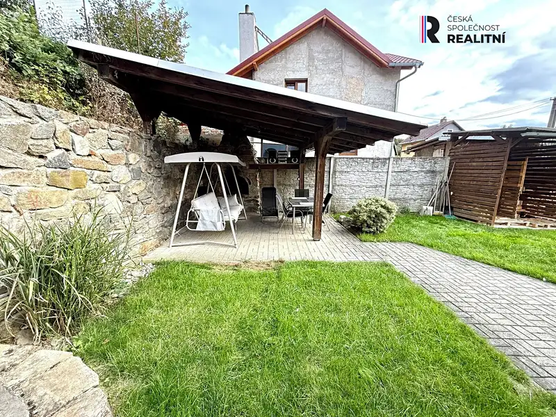 Prodej rodinného domu 220 m², pozemek 910 m², Kynšperk nad Ohří – náhled fotky 2