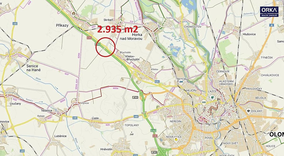 Prodej komerčního pozemku 2935 m²