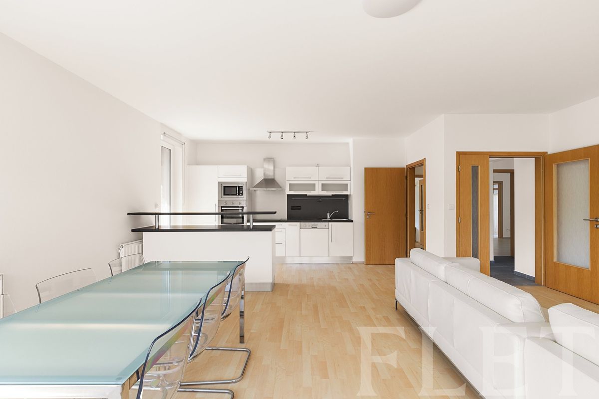 Pronájem bytu 3+kk 109 m² – fotografie 5