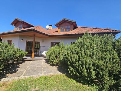 Prodej rodinného domu 252 m², pozemek 1150 m²