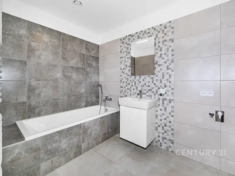 Pronájem bytu 2+kk 55 m², Plzeň – náhled fotky 3