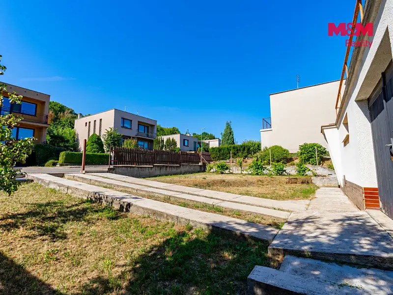 Prodej rodinného domu 180 m², pozemek 466 m², Chvaletice – náhled fotky 3
