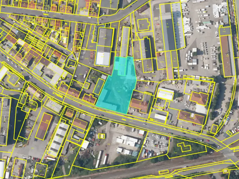 Prodej komerčního pozemku 3387 m², Slaný – náhled fotky 2