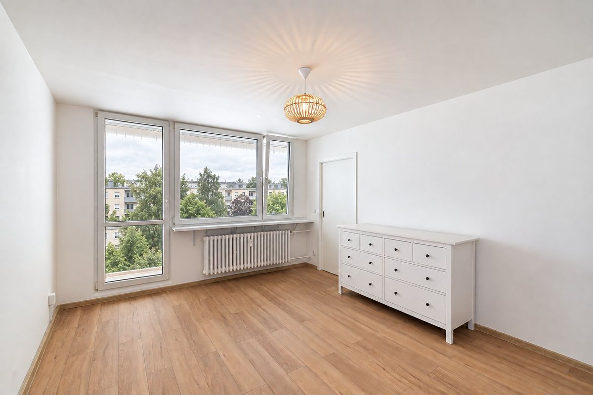 Pronájem bytu 1+1 38 m²