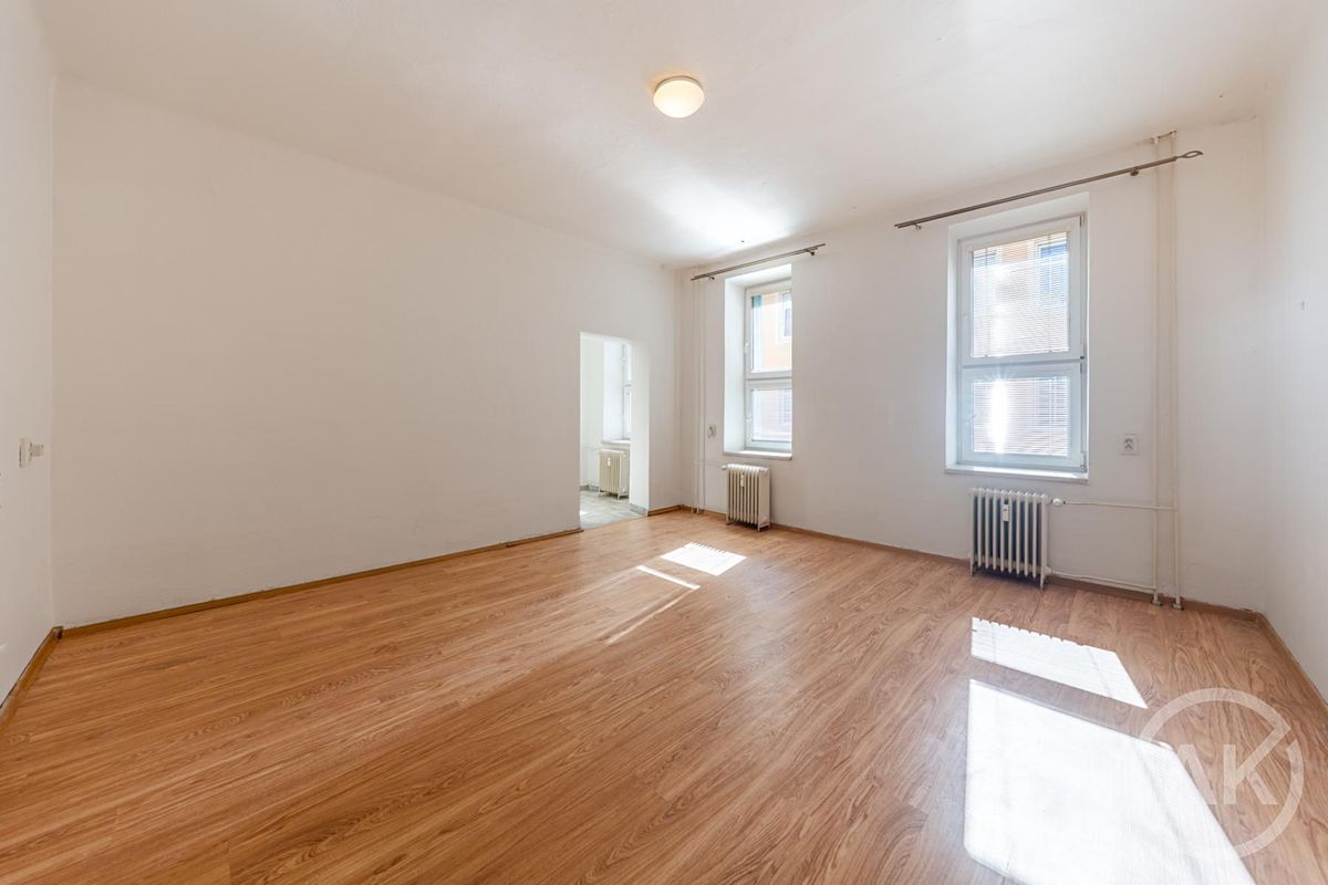 Pronájem bytu 2+kk 44 m² – fotografie 2