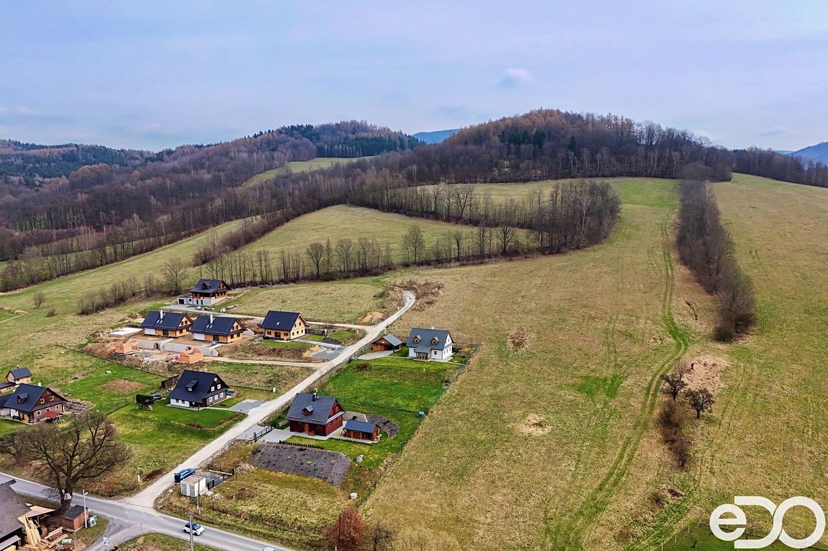 Prodej stavebního pozemku 900 m² – fotografie 4