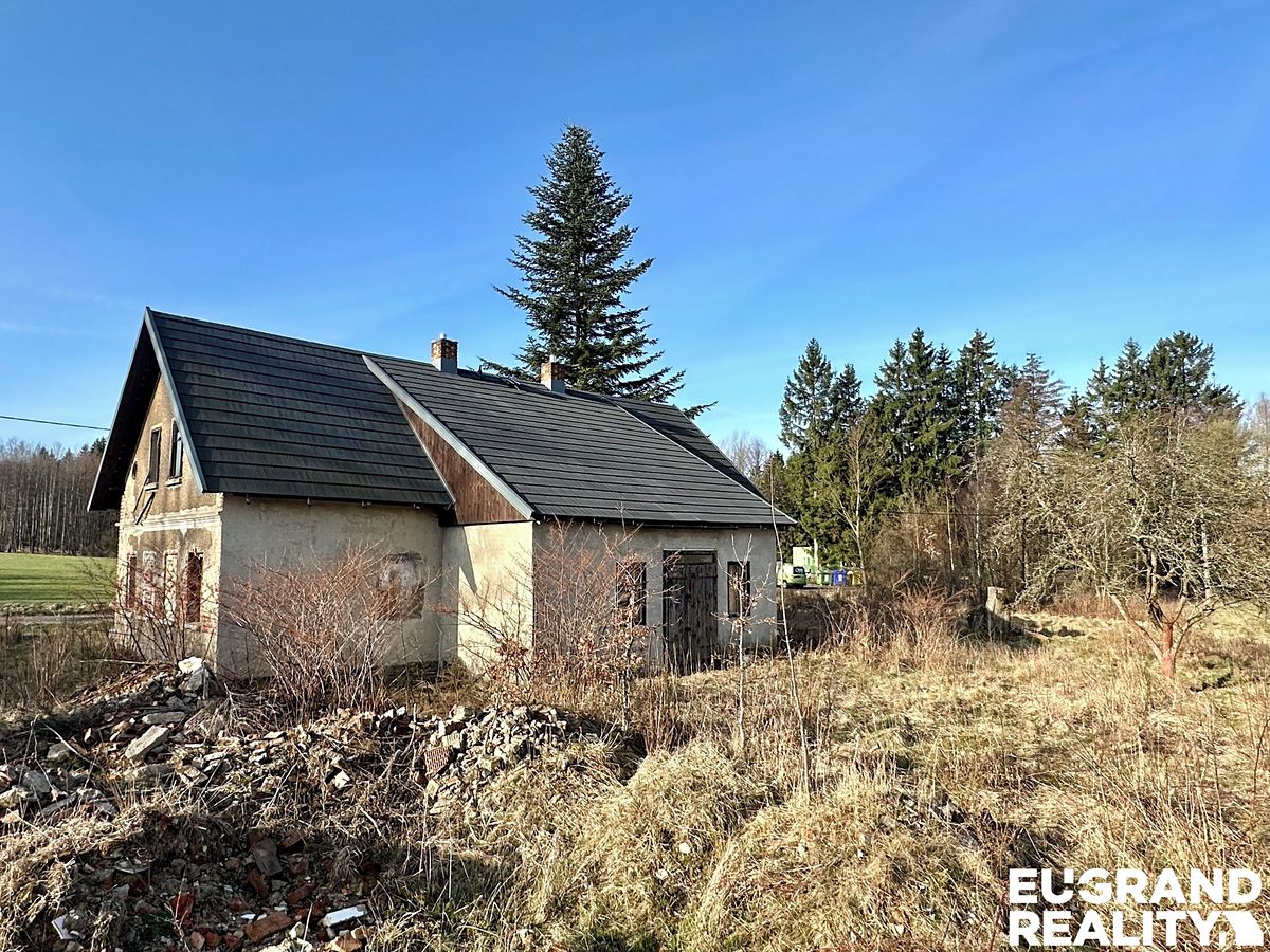 Prodej rodinného domu 173 m², pozemek 8675 m² – fotografie 4