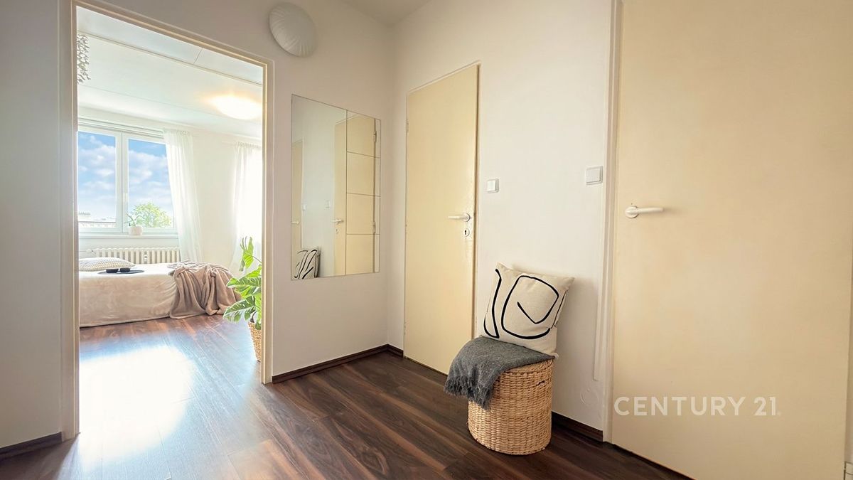 Prodej bytu 1+kk 32 m² – fotografie 4