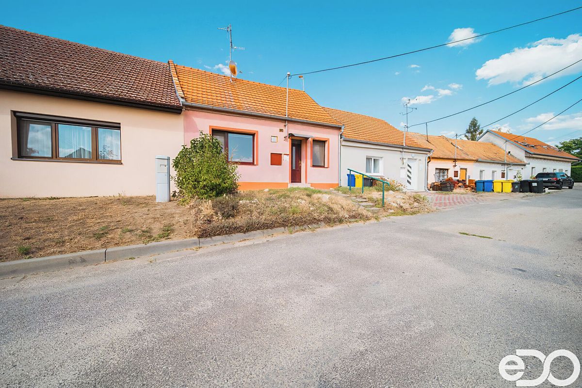 Prodej rodinného domu 89 m², pozemek 338 m² – fotografie 3