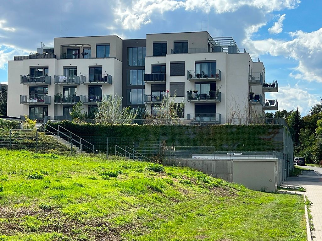 Prodej bytu 1+kk 42 m² – fotografie 3