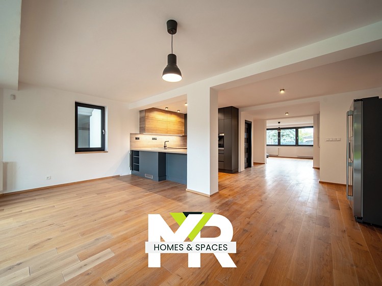 Prodej domu, 257 m² (30 z 64)