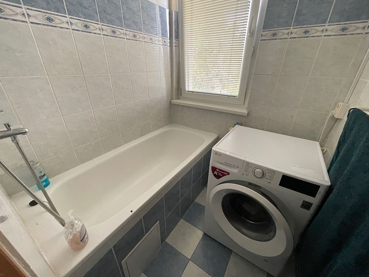 Pronájem bytu 2+1 50 m² – fotografie 4