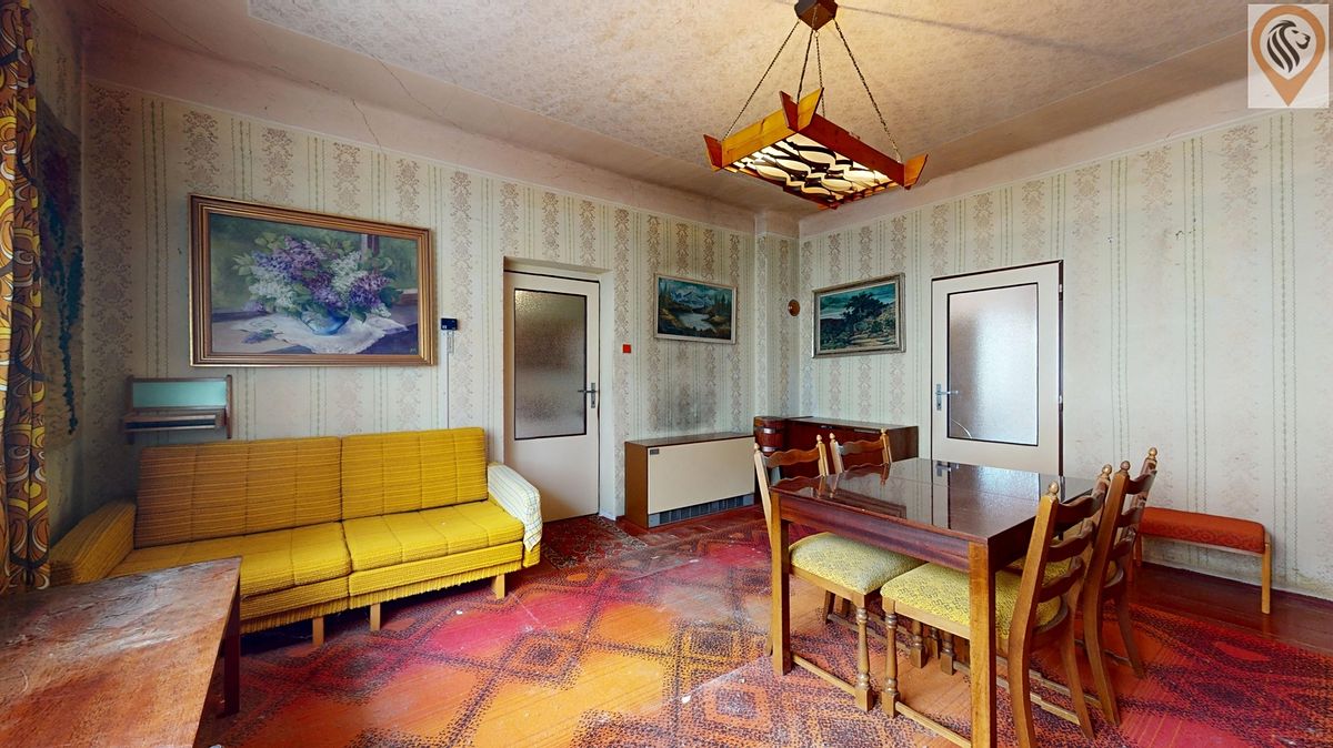 Prodej rodinného domu 194 m², pozemek 134 m² – fotografie 3