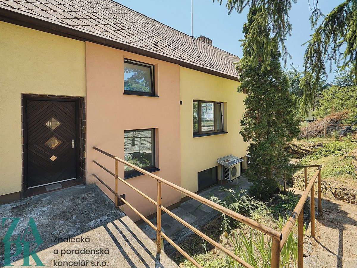 Prodej rodinného domu 458 m², pozemek 413 m² – fotografie 4