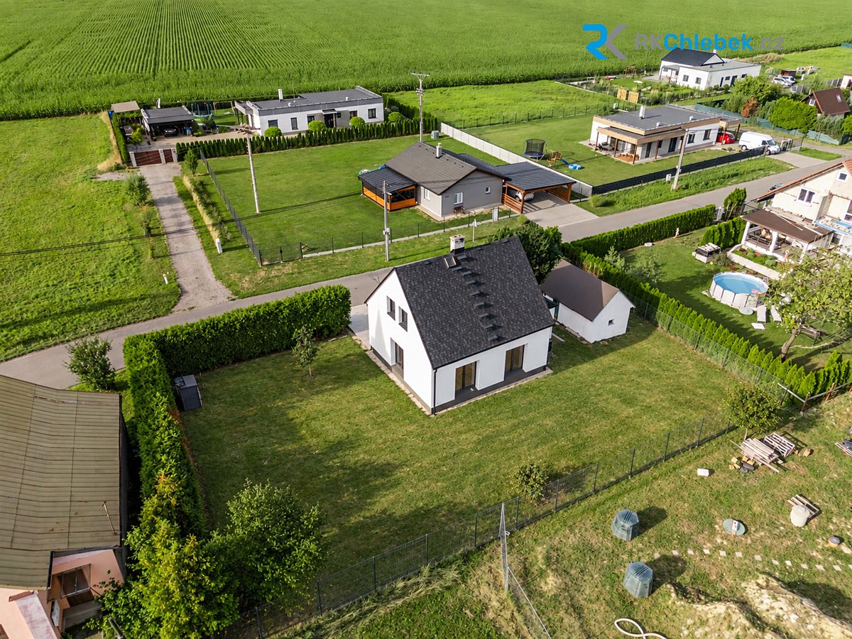 Prodej rodinného domu 120 m², pozemek 827 m²