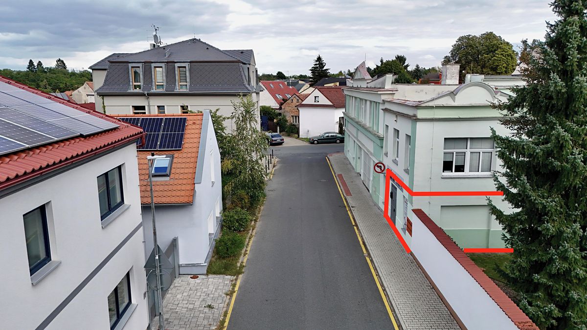 Pronájem kanceláře 66 m² – fotografie 3