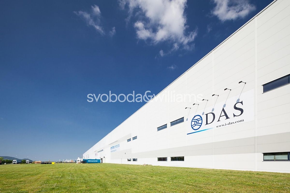 Pronájem skladového prostoru 1579 m² – fotografie 3