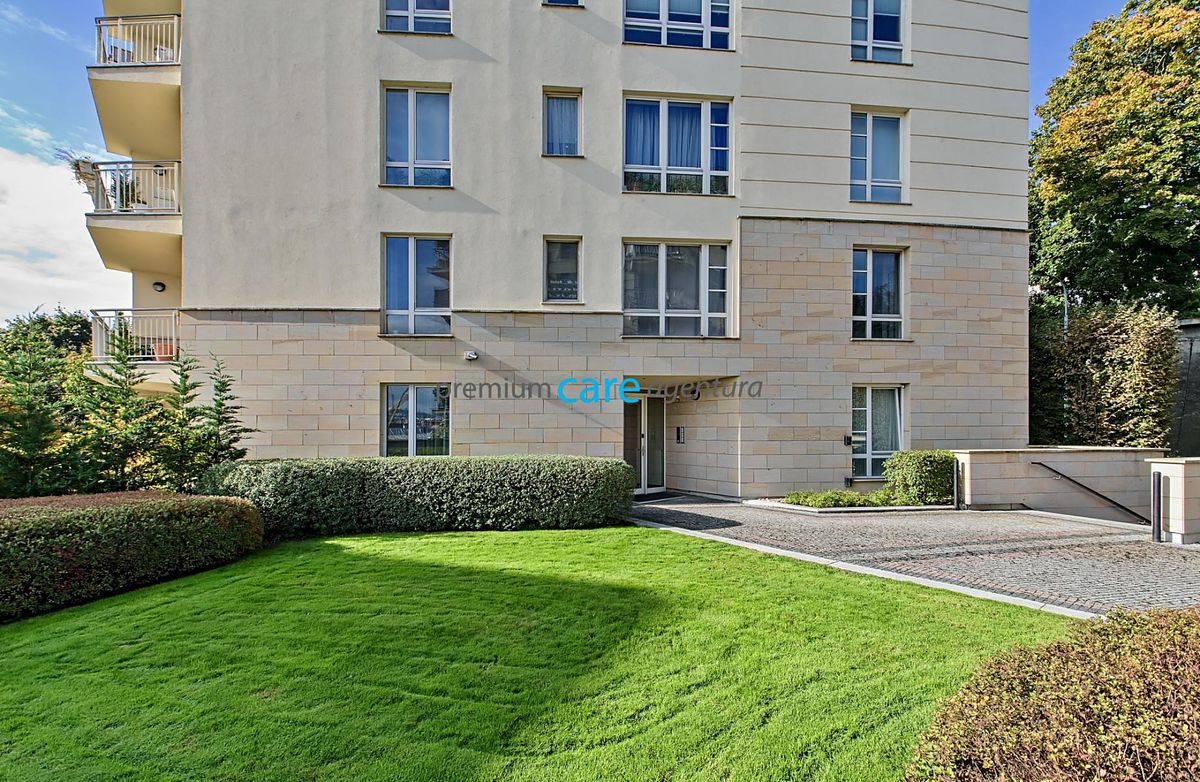 Pronájem bytu 3+kk 102 m²