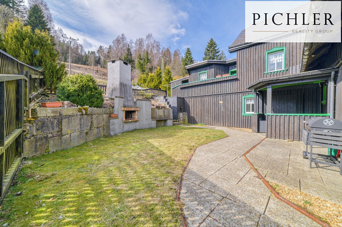 Prodej vícegeneračního domu 341 m², pozemek 424 m² – fotografie 5