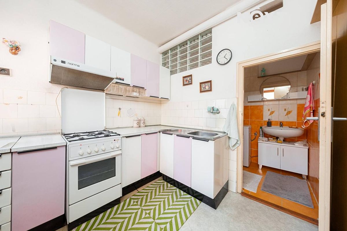 Prodej rodinného domu 128 m², pozemek 646 m² – fotografie 5