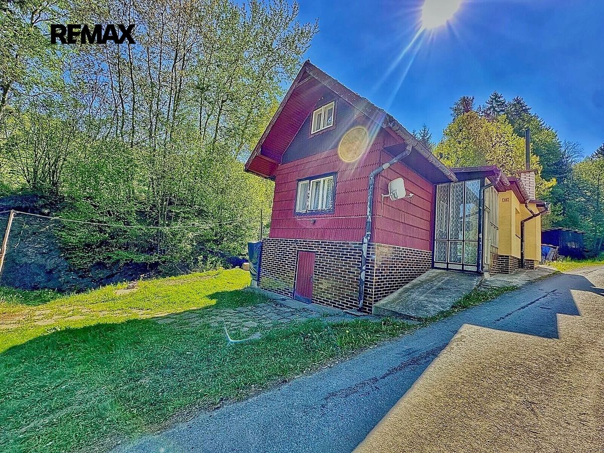 Prodej rodinného domu 94 m², pozemek 3851 m² – fotografie 2