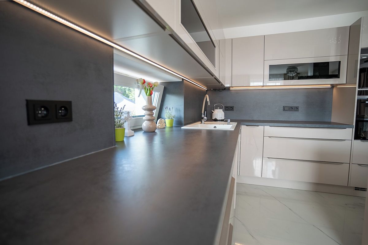 Prodej rodinného domu 210 m², pozemek 837 m² – fotografie 4