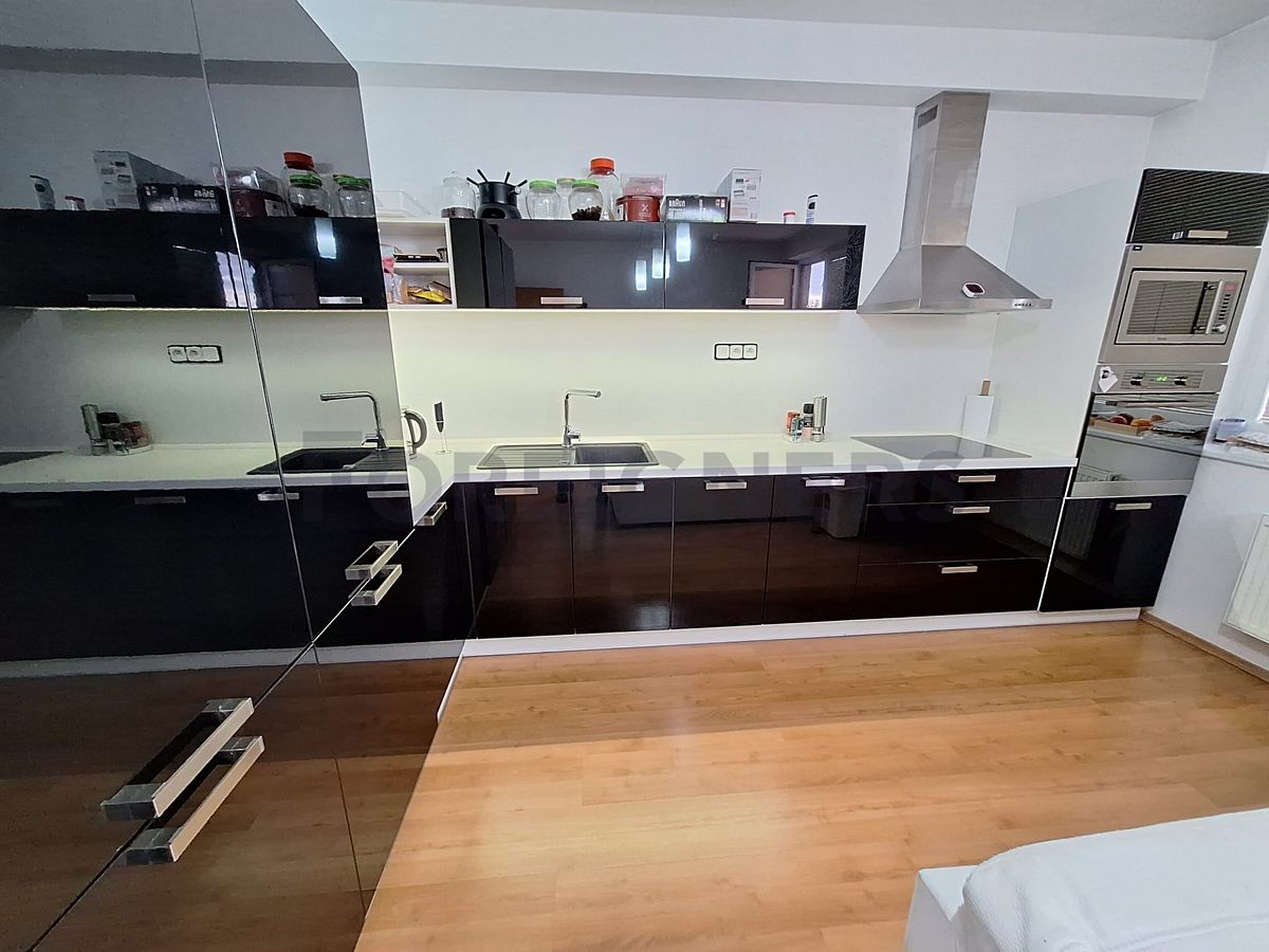Pronájem bytu 2+kk 48 m² – fotografie 5