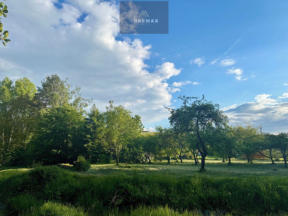 Prodej zahrady 1012 m²