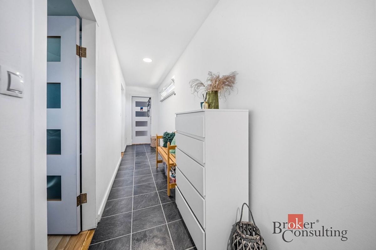 Prodej rodinného domu 107 m², pozemek 127 m² – fotografie 4