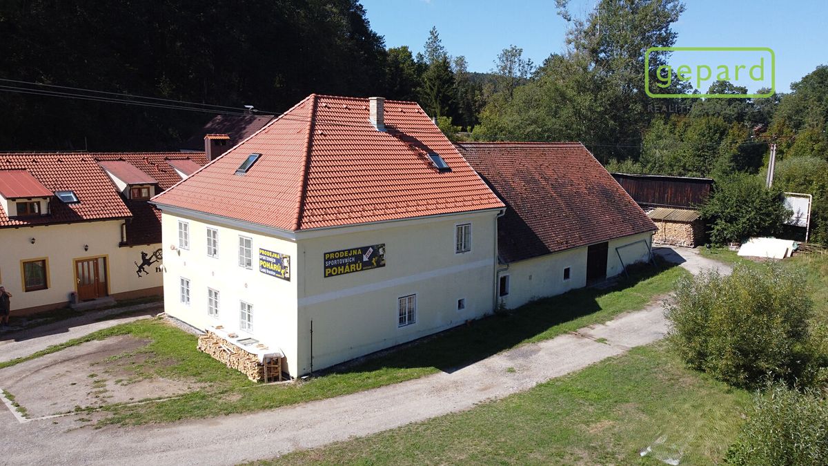 Prodej komerční nemovitosti 270 m²