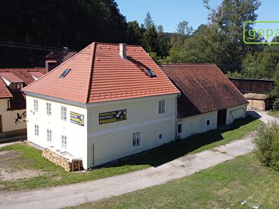 Prodej komerční nemovitosti 270 m²