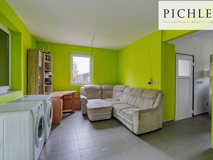 Prodej domu, 330 m² (26 z 30)