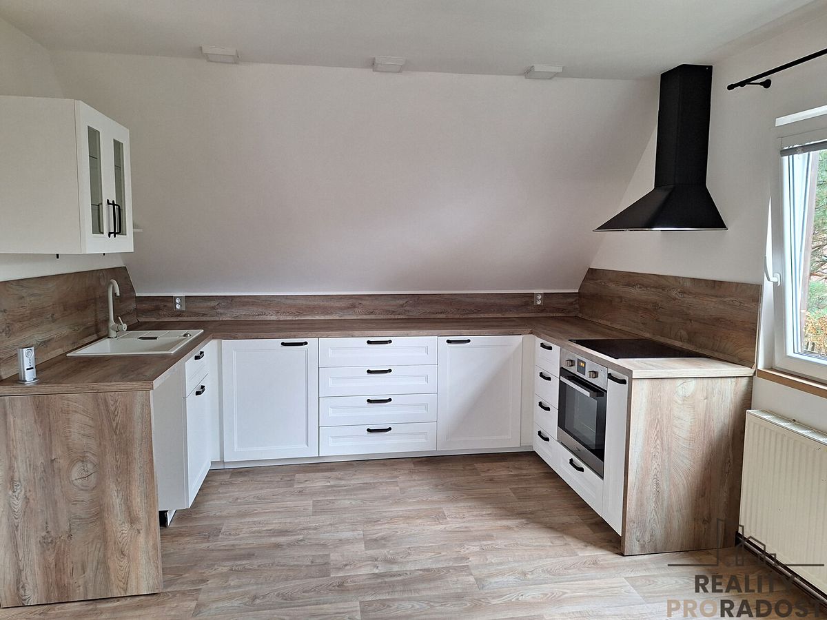 Pronájem bytu 3+kk 83 m² – fotografie 2