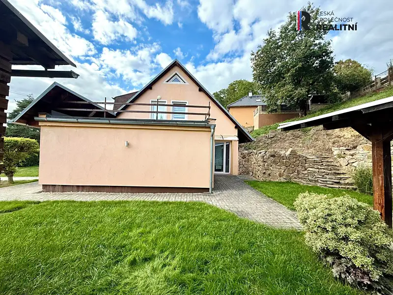Prodej rodinného domu 220 m², pozemek 910 m², Kynšperk nad Ohří – náhled fotky 3