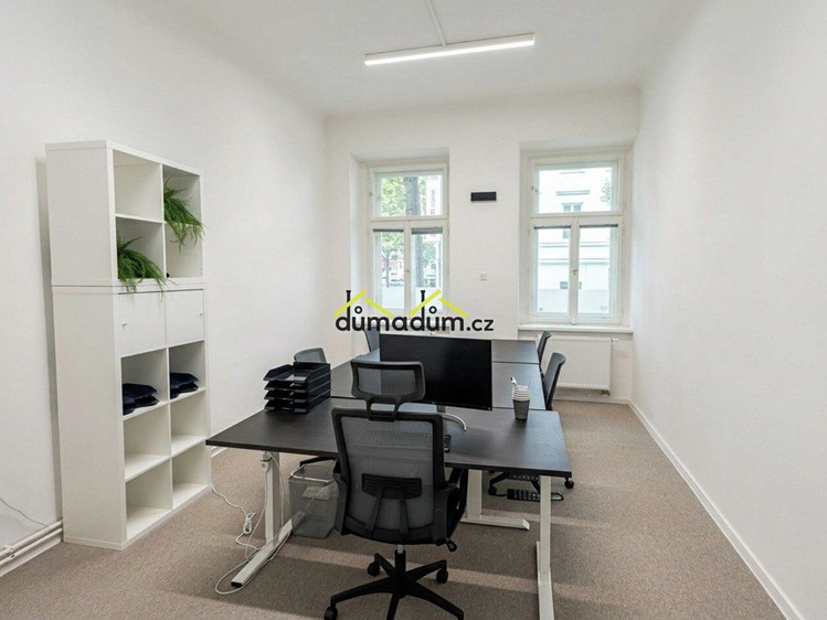 Gewerbefläche zum Kauf, 88 m² (2 von 19)