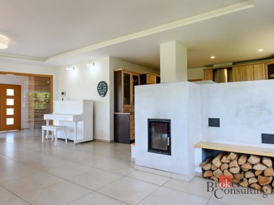 Haus zum Kauf, 372 m² (3 von 47)