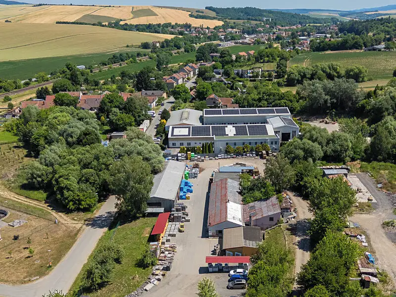 Prodej výrobní haly, prostoru 1047 m², Nesovice – náhled fotky 3