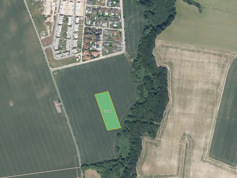 Prodej pole 10129 m², Květnice – náhled fotky 1