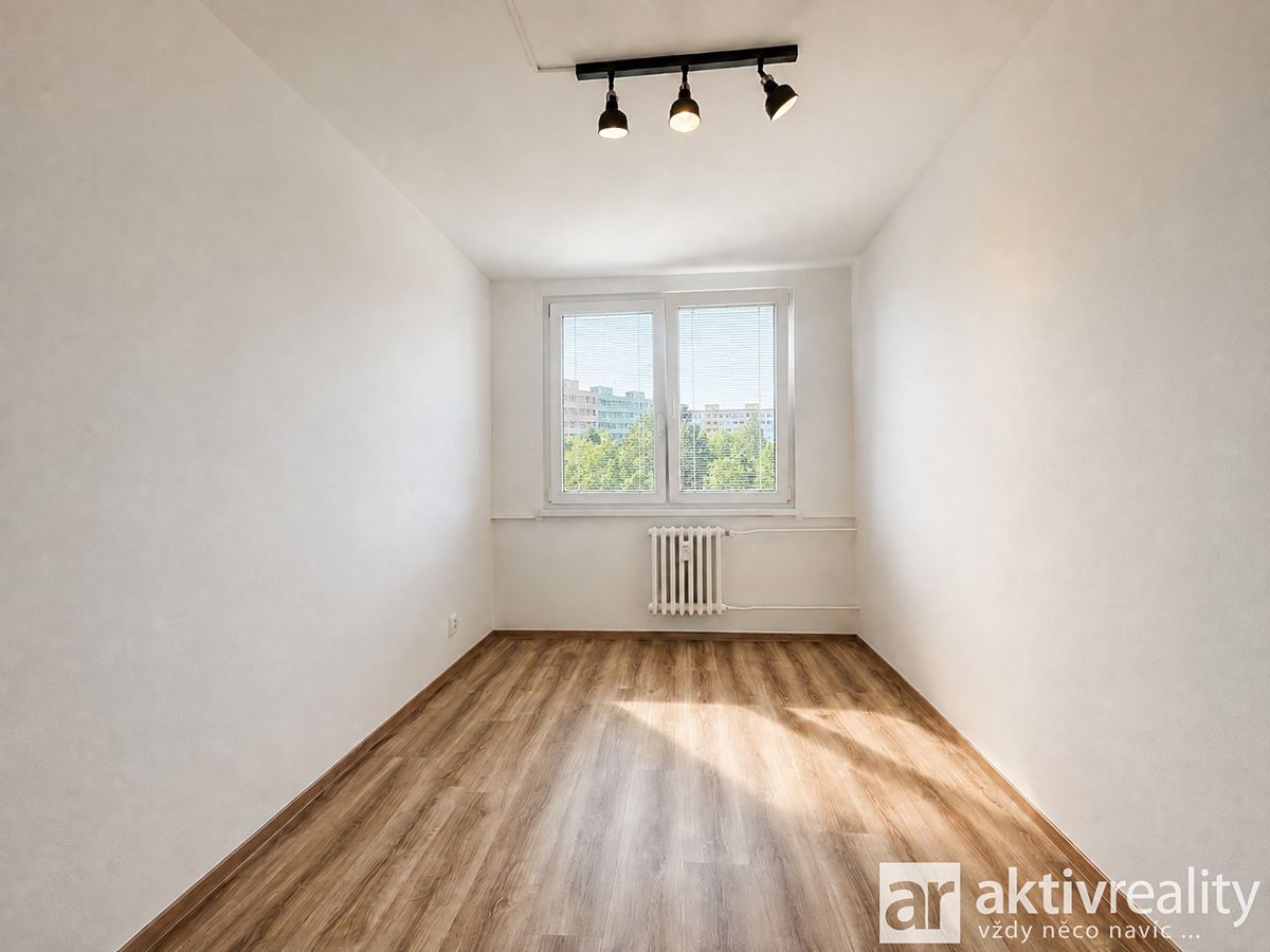 Pronájem bytu 2+kk 40 m² – fotografie 4