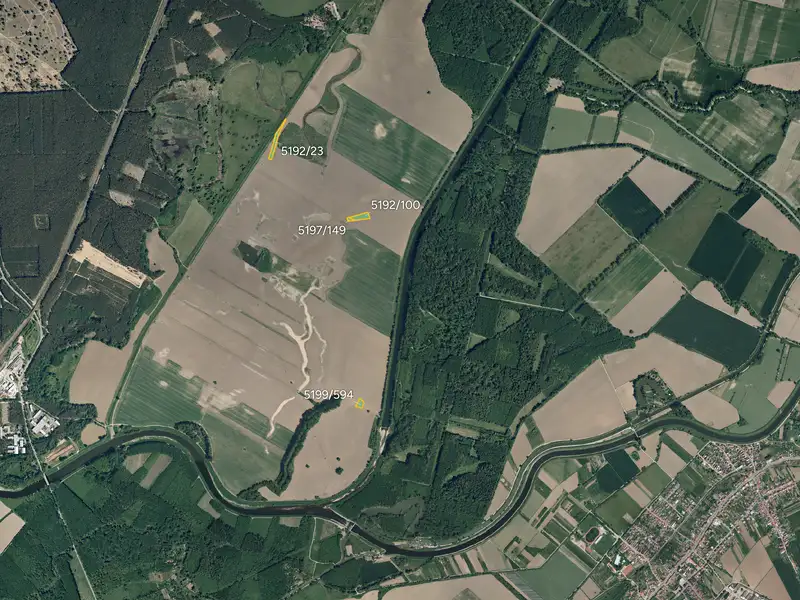 Prodej pole 12700 m², Bzenec – náhled fotky 2