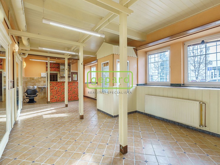 Комерційне приміщення в оренду, 112 м² (1 з 23)