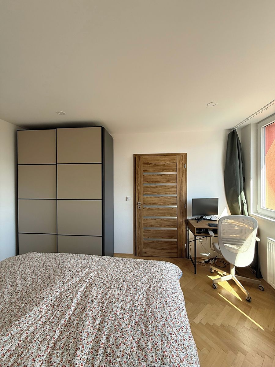 Pronájem bytu 2+1 54 m² – fotografie 5