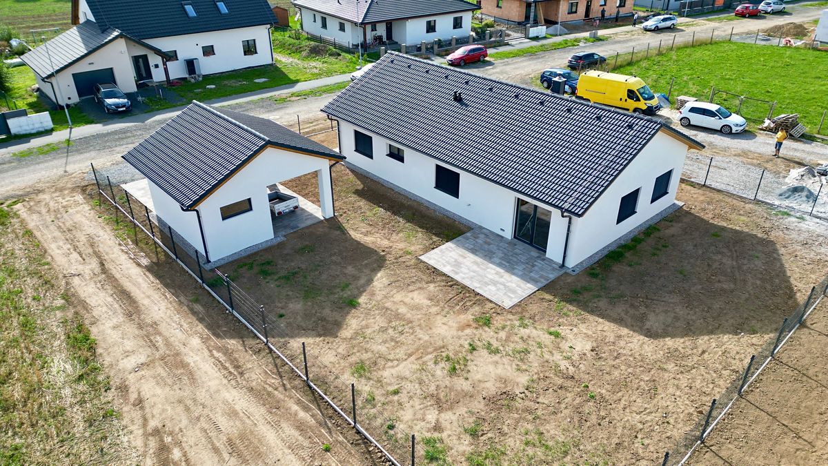 Prodej rodinného domu 115 m², pozemek 700 m² – fotografie 4