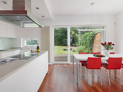 Pronájem rodinného domu 260 m², pozemek 390 m²