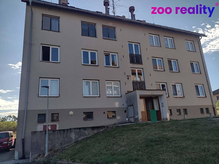 Wohnung 3+1 zum Kauf, 60 m² (1 von 9)